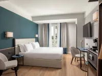 โรงแรม เซนต์ มาร์ติน บาย OMNIA hotels โรงแรมใกล้วิลลา Villa Torlonia