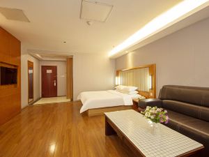 Aifeel Hotel (Huai'an Suning Plaza)