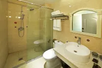 Junyi Chain Hotel (Xingyi National Normal University) Hotels in Xingyi