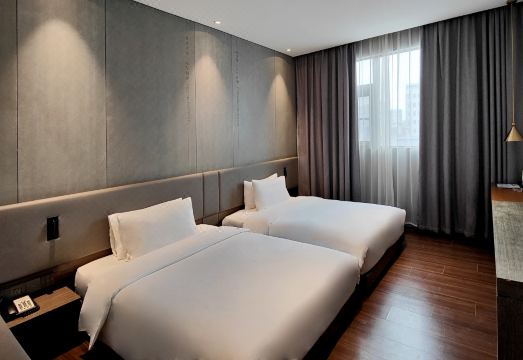 이렇승 에탕 호텔