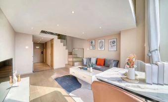 Muning Morning Hotel (Hangzhou Road Subway Station)