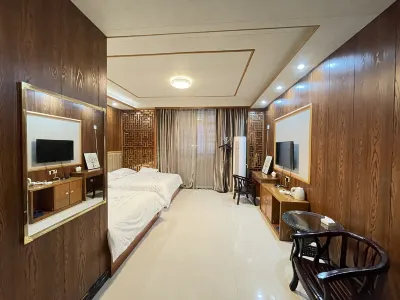 Longshan Marriott Hotel Hotels near Li Yeqinjian Museum