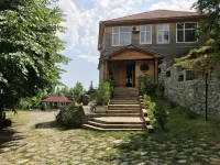Kungut Hotel & Restaurant