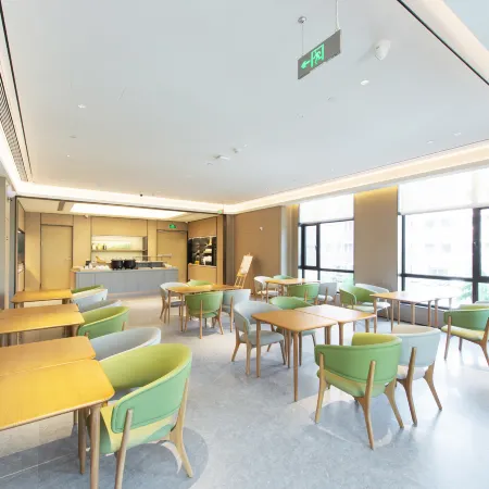 JI Hotel (Dalian Xinghai Square Shengli Road)