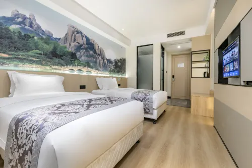 Super 8 (Ningde Wanda Plaza)