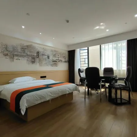 Convenient New Town Hotel