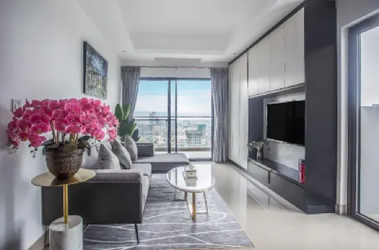 Sky Tree Hotel by New World Hospitality Hotels near Russey Keo