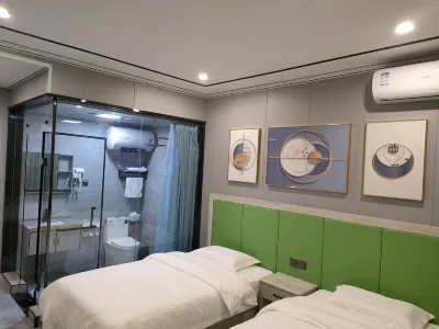 Jingjia Hotel (Huashan Scenic Area Visitor Center)