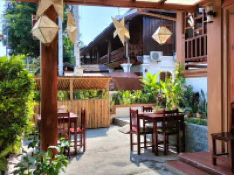 Villa Wanika Hotels near Luang Prabang Library