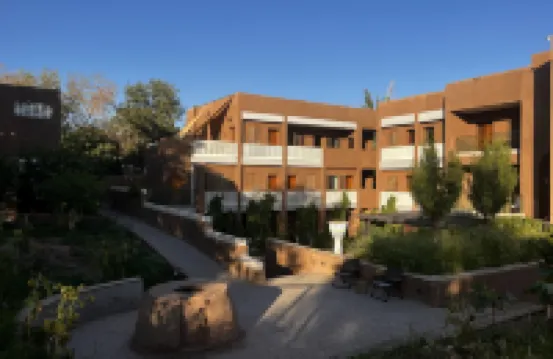 Bafeng Retreat
