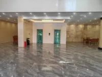 Changjiang Shilu Hongjiayu Yingbin Hotel