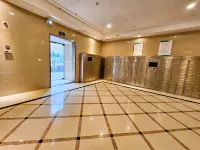 Fuyang Yushan Boutique Apartment (Sanma Commercial Plaza)