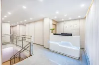 Velman Light Luxury Apartment