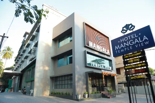 Hotel Mangala Temple View Hotels in Guruvayur