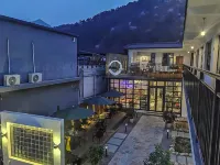 Jianshe Guesthouse