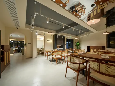 Jinxi Anji Canyon Creek Private Hot Spring Resort Stay Отели рядом с достопримечательностью «shi ling cun»