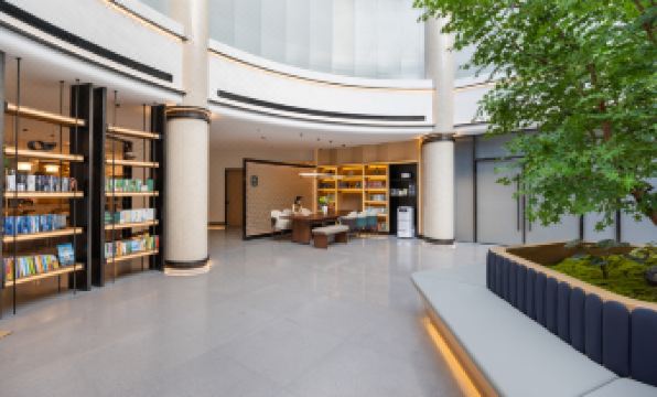 Atour Hotel Hefei Huaihe Road Pedestrian Street City Hall Square