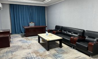 Urat Zhongqi World Wide Business Hotel