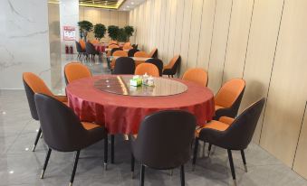 Delingha Kunlun Grand Hotel