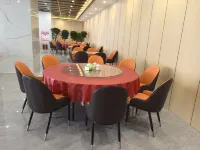 Delingha Kunlun Grand Hotel Hotel a Delingha