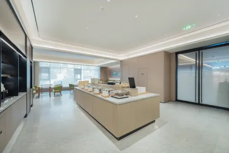 JI Taixing Wanda Plaza Hotel Отели рядом с достопримечательностью «Drum Tower Square»