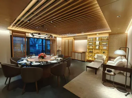 Beijing Xiangshan Shoukai Qingxueyuan Hotel Отели рядом с достопримечательностью «Danqingpu Park»