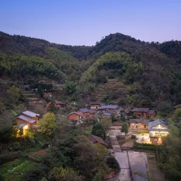 Jingdezhenlepingshilijuyunshe