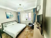 Jinhong Hotel - 2-Star