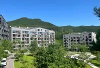Shanhai Premium Guesthouse (Aranya Wuling Mountain)