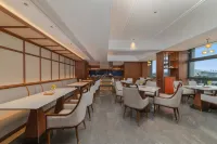 ROYGEM Hotel (Nanchang West Railway Station-North Square, Nanchang) - فطور