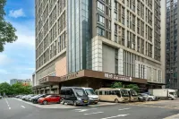 Tengwan · ALIENWARE Alien E-Sports Hotel (Guangzhou Baiyun International Airport)