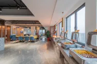 Haiyi Fino Hotel (Jingmen Wanda Plaza Smart Branch) Hotels in Jingmen