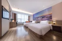 Yuefeng Hotel (Yangjiang Baili Plaza)