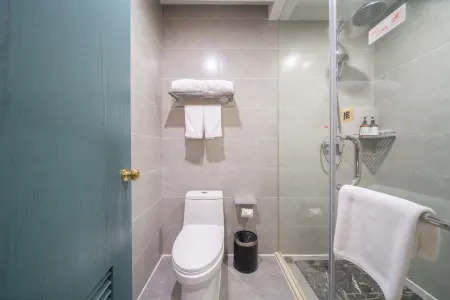 Minghu Business Hotel (Jinan Wanda Plaza High-tech Zone) Отели рядом с достопримечательностью «School of Software, Shandong University»