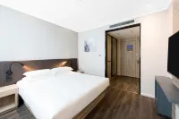 HanTing Premium Hotel (Weinan North Station Letian Avenue) Hotels in Weinan