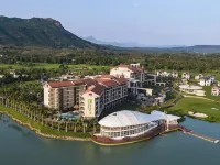 Holiday Inn Resort QIONGHAI GUANTANG by IHG Hotels near Red Detachment of Women Memorial Gardens