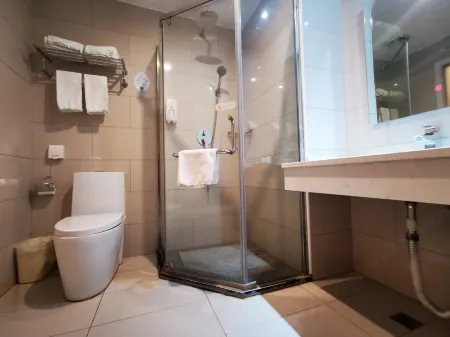 GreenTree Inn (Suzhou Nanxiang Hengtai City Store) Отели рядом с достопримечательностью «Yinhe Square»