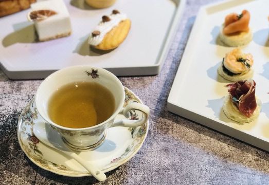 후이 호텔 (리위에베이 지점, 칭뤼 로드, 주하이)