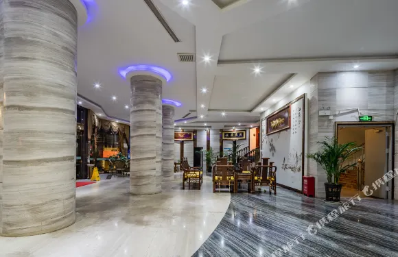 盈江江運大酒店