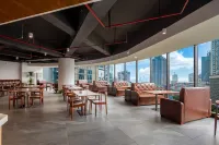 重慶解放碑麗呈睿軒酒店