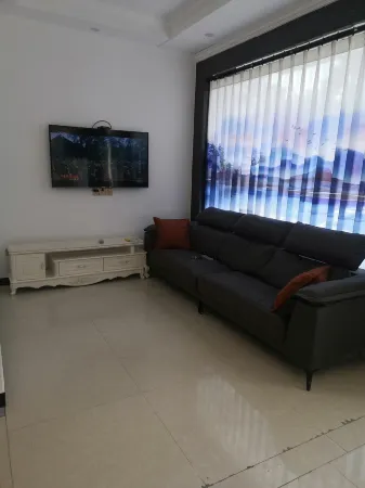 Qingshen Zhixin Business Hotel