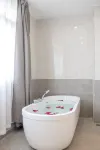 Sanya Simple Smart Hotel