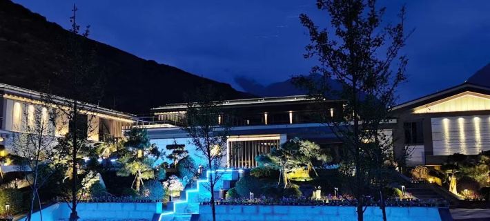 Amazhoucuo Duajia Guesthouse Hotele w: Powiat Lintan