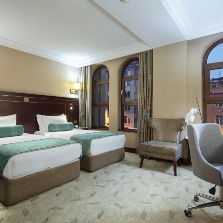 Crowne Plaza ISTANBUL - OLD CITY by IHG