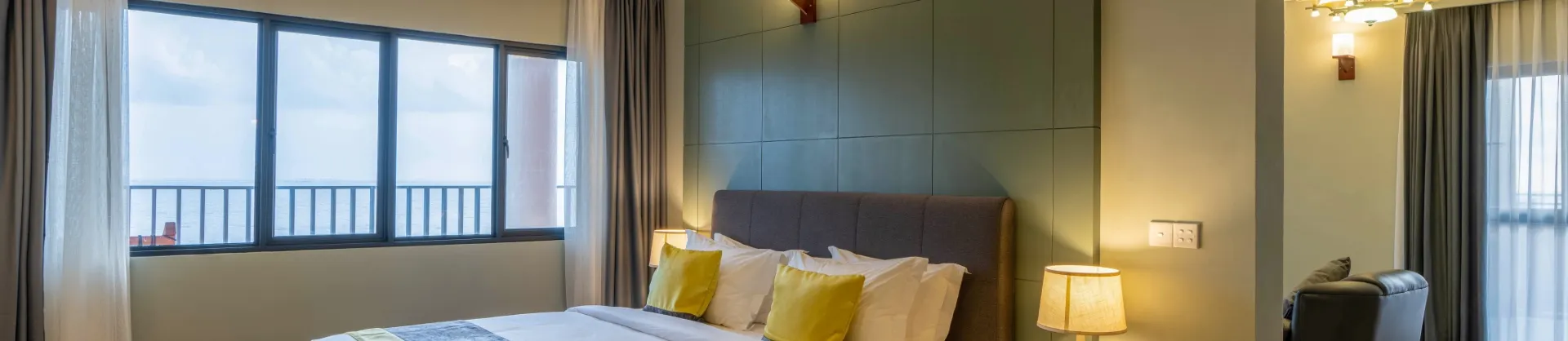 4-Star Select Hotels