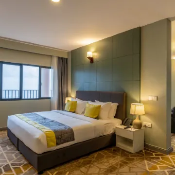 Manhattan Business Hotel Hotels near Hard Rock