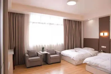 Longshan Boning Hotel Отели рядом с достопримечательностью «Longfeng Square»