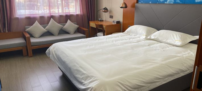 Soho. Yun Hotel (Liaoyuan Railway Station) Hotels in Liaoyuan