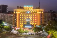 Jiayan Hotel (Maoming High-speed Railway Station) Hotels near Huifeng Plaza