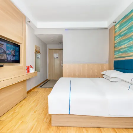 Yafandisi Hotel (Zhengzhou Shengda School of Economics and Business Management) Отели рядом с достопримечательностью «Ван Император Цинь Цинь»